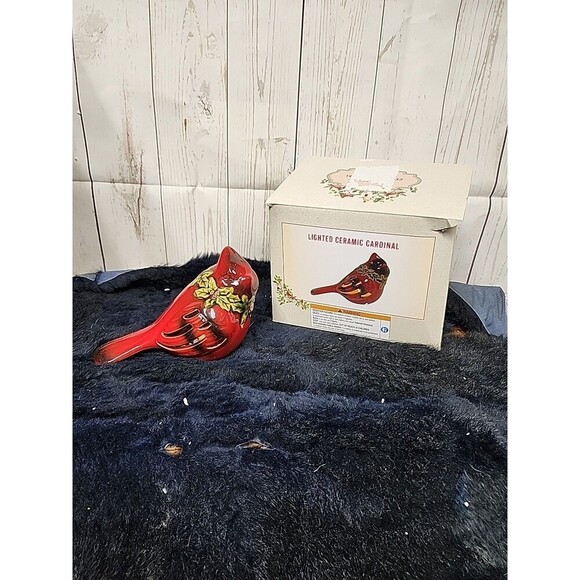 Cracker Barrel Ceramic Cardinal with LED Light Christmas 2024 - Picture 1 of 7